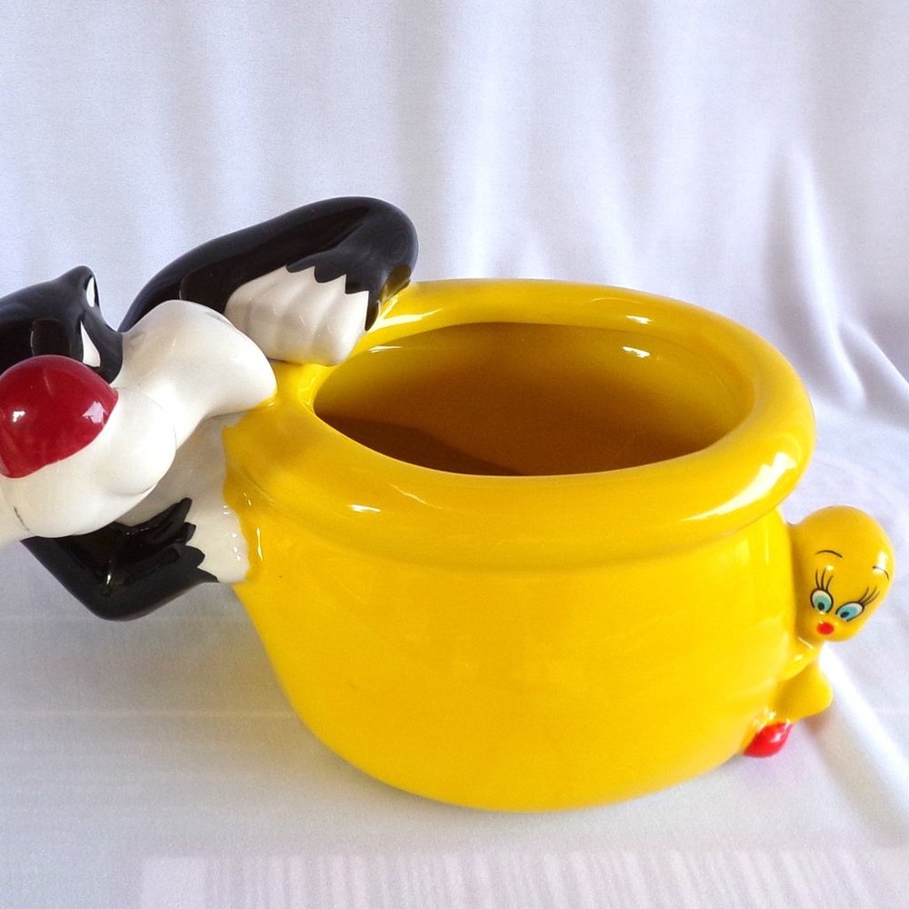 Warner Bros Sylvester And Tweety Bird Planter Bowl - Picture 2 of 7